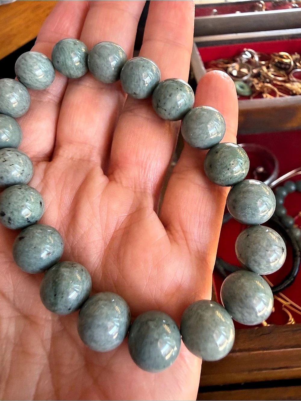 Natural Grade A Jadeite Beaded Bracelet (Certified